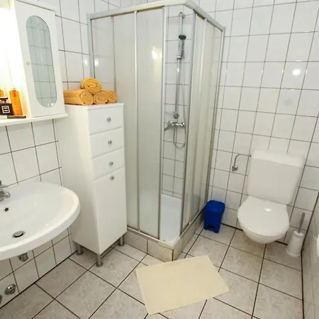 Apartment Apartments Nino